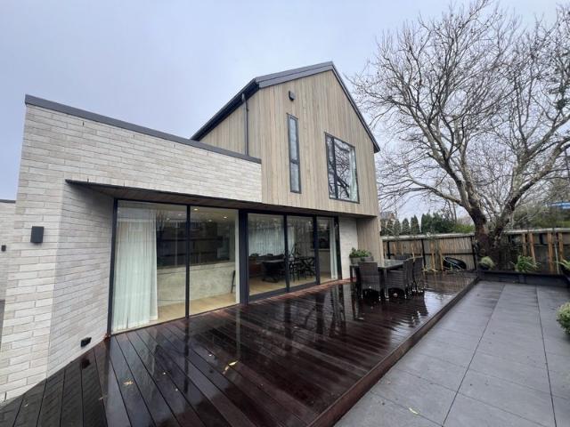 papanui, 3 bedrooms