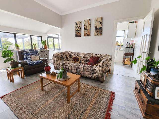 paparoa, 4 bedrooms