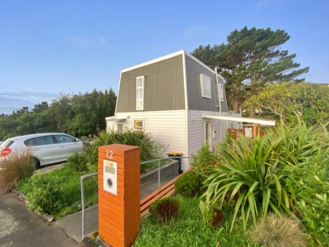 paparangi, 2 bedrooms