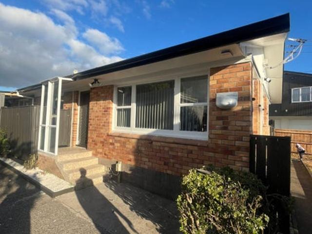 papatoetoe, 2 bedrooms