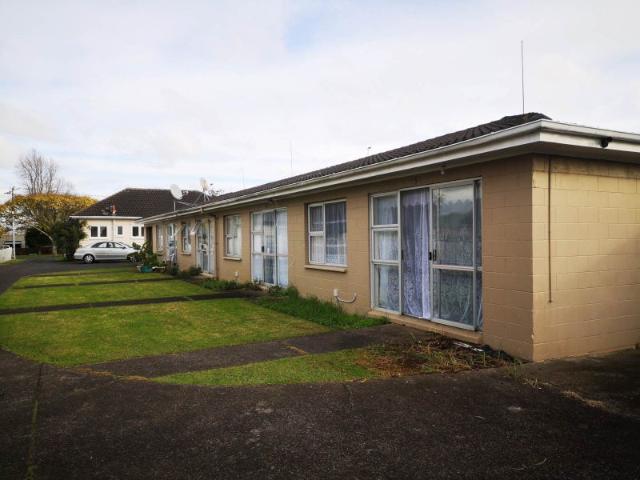 Papatoetoe, 2 bedrooms