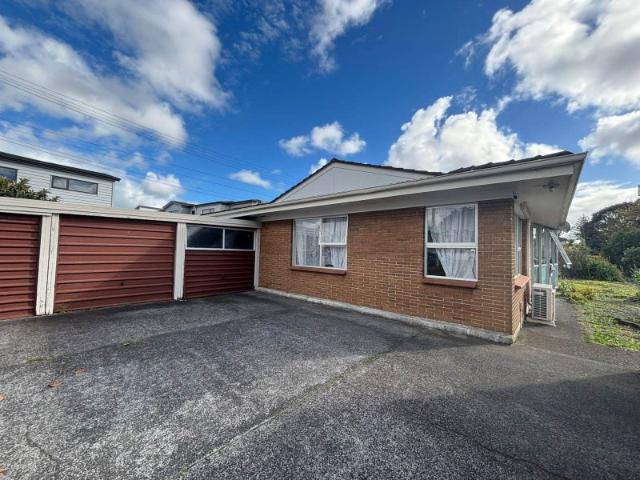 papatoetoe, 2 bedrooms