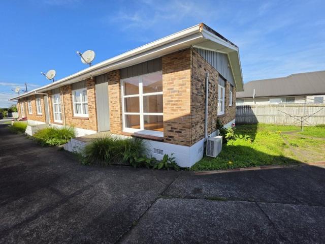 papatoetoe, 2 bedrooms