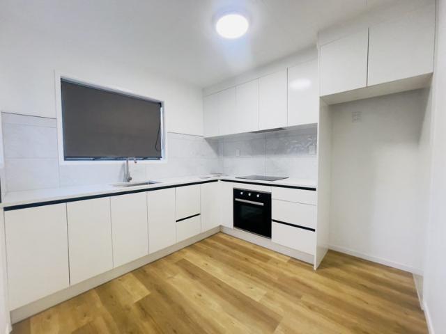 papatoetoe, 2 bedrooms