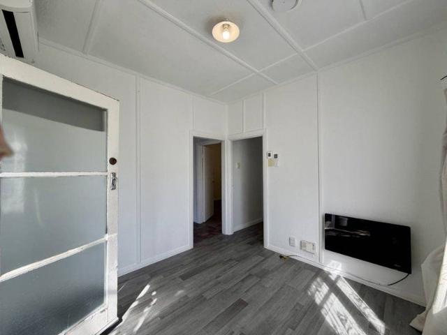 papatoetoe, 2 bedrooms