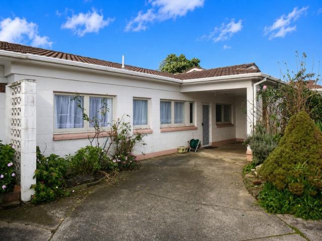 papatoetoe, 2 bedrooms