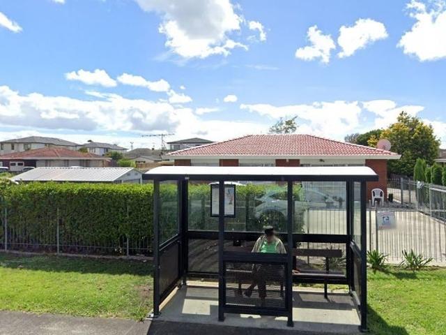 papatoetoe, 2 bedrooms