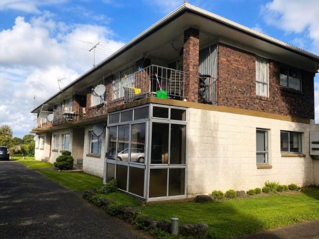 papatoetoe, 2 bedrooms