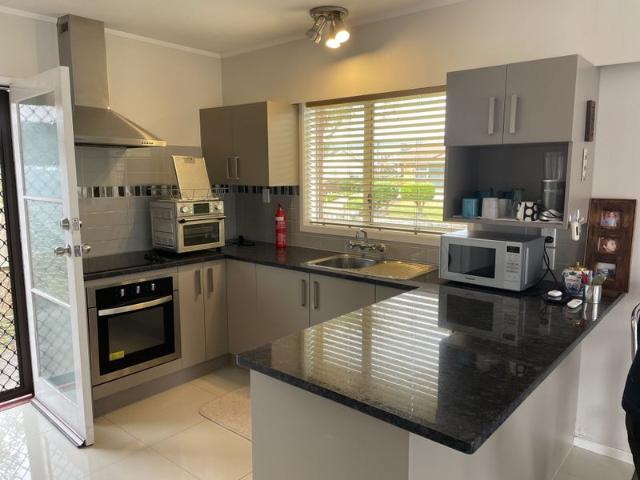 papatoetoe, 2 bedrooms