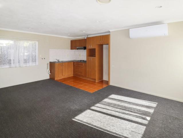 Papatoetoe, 2 bedrooms