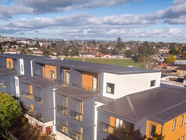 Papatoetoe, 2 bedrooms