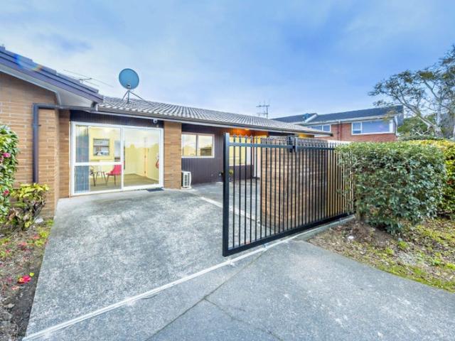 papatoetoe, 2 bedrooms