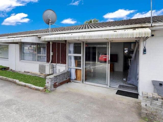 papatoetoe, 2 bedrooms