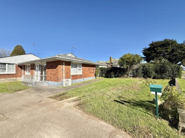 papatoetoe, 2 bedrooms