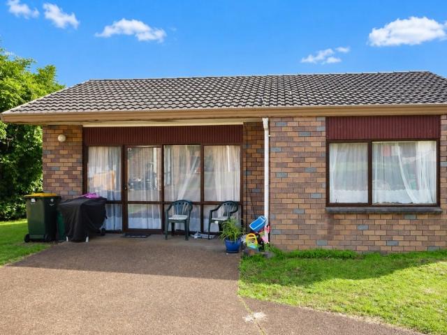 papatoetoe, 2 bedrooms