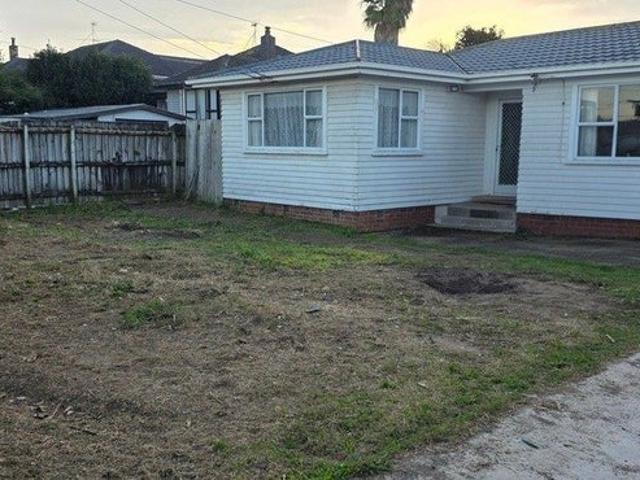 papatoetoe, 2 bedrooms