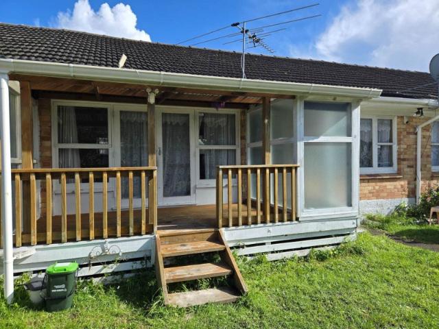 papatoetoe, 2 bedrooms