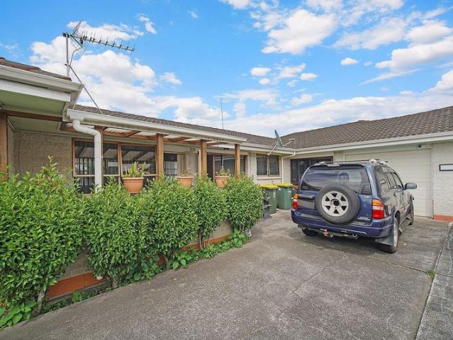 papatoetoe, 2 bedrooms