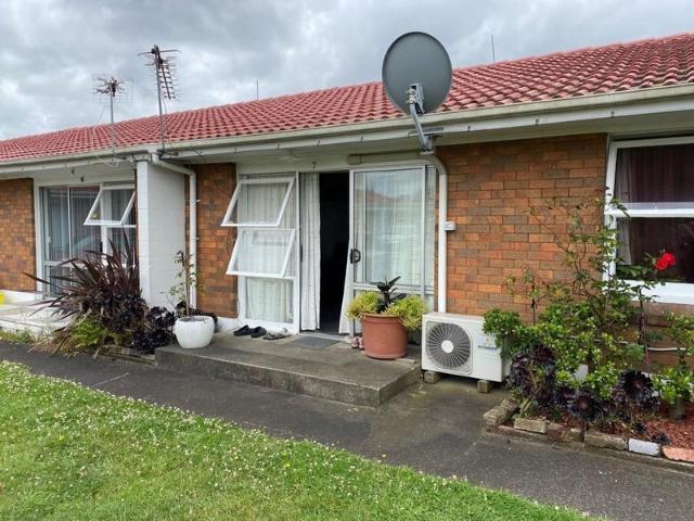 papatoetoe, 2 bedrooms