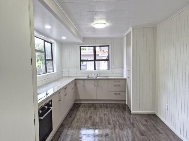 papatoetoe, 3 bedrooms