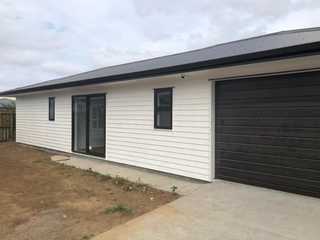 Papatoetoe, 3 bedrooms