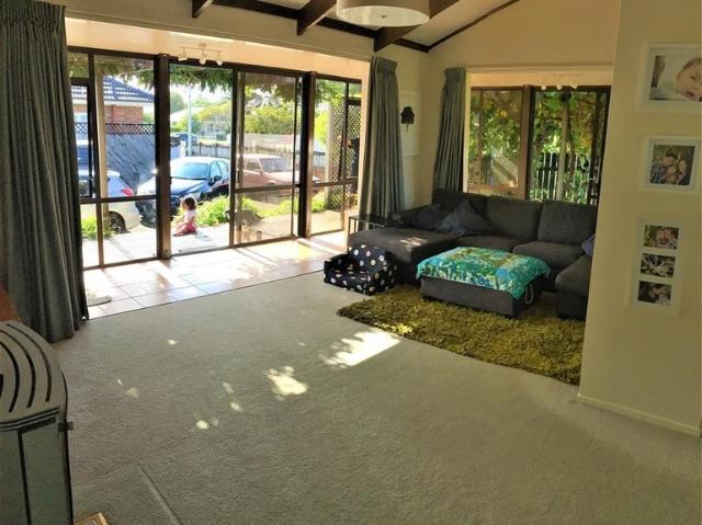 papatoetoe, 3 bedrooms