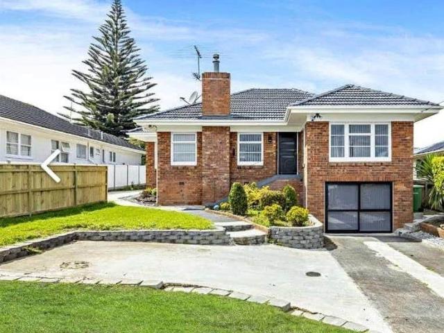 Papatoetoe, 3 bedrooms