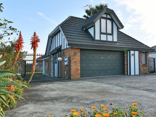 papatoetoe, 3 bedrooms