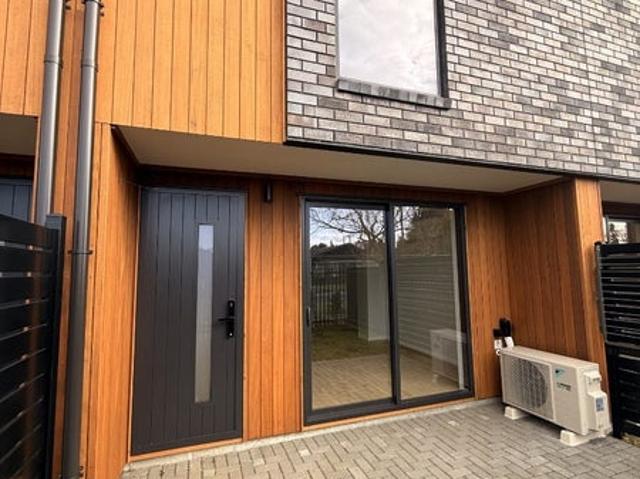Papatoetoe, 3 bedrooms