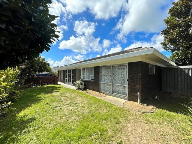 papatoetoe, 3 bedrooms
