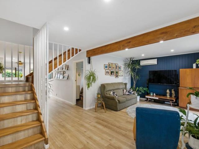 papatoetoe, 3 bedrooms