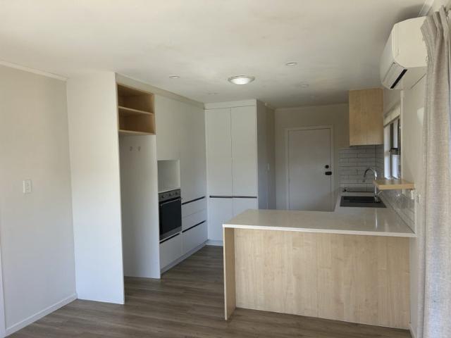 papatoetoe, 3 bedrooms