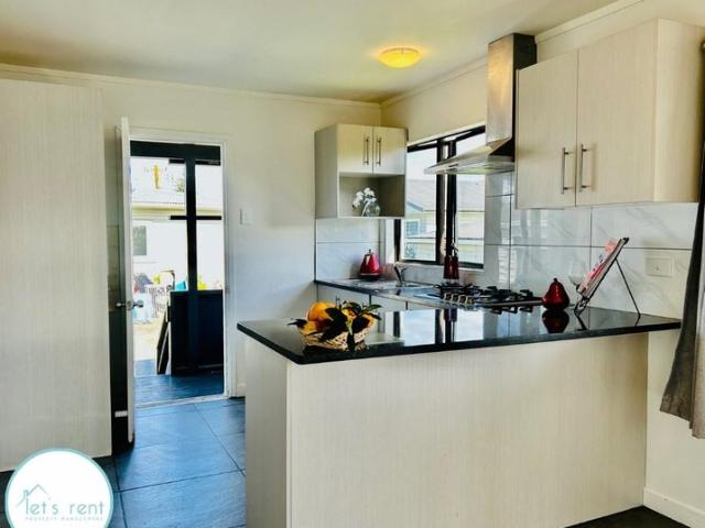 papatoetoe, 3 bedrooms