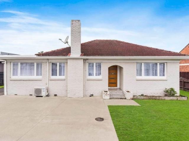 papatoetoe, 3 bedrooms