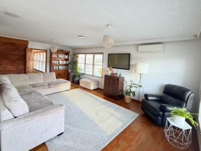 papatoetoe, 3 bedrooms