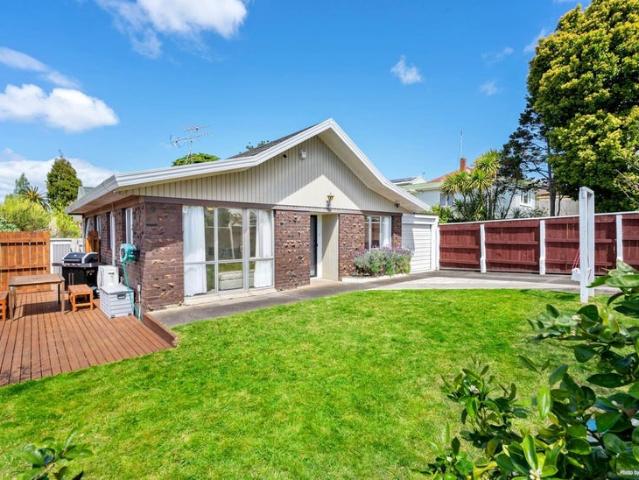 papatoetoe, 3 bedrooms