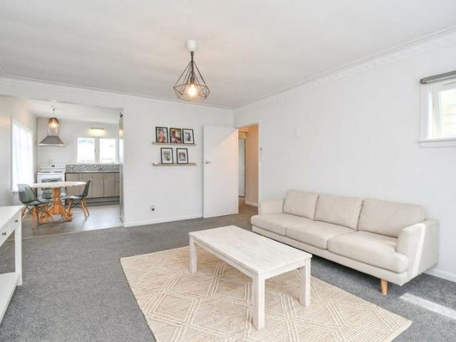 papatoetoe, 3 bedrooms