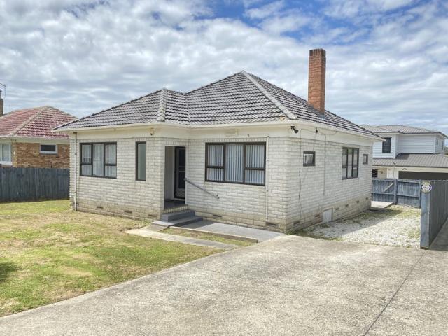 papatoetoe, 3 bedrooms