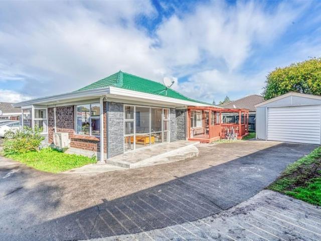 papatoetoe, 3 bedrooms