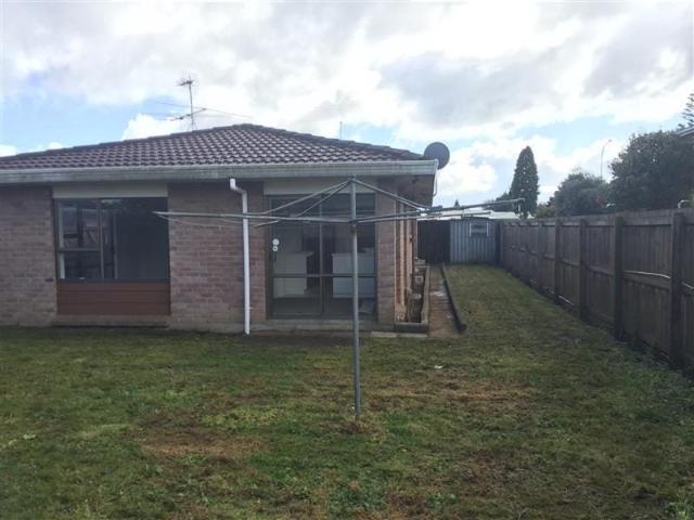 Papatoetoe, 3 bedrooms