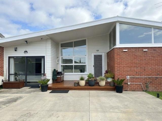 Papatoetoe, 3 bedrooms