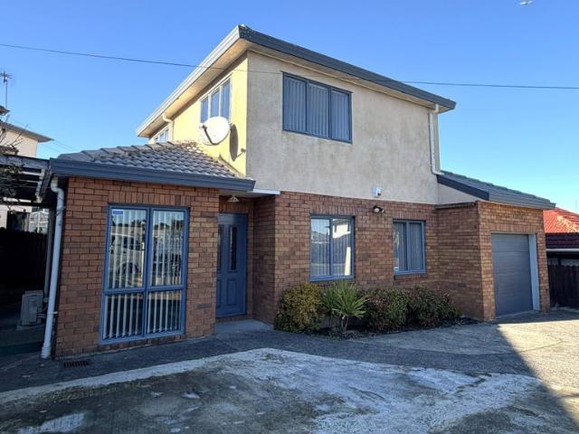 papatoetoe, 3 bedrooms