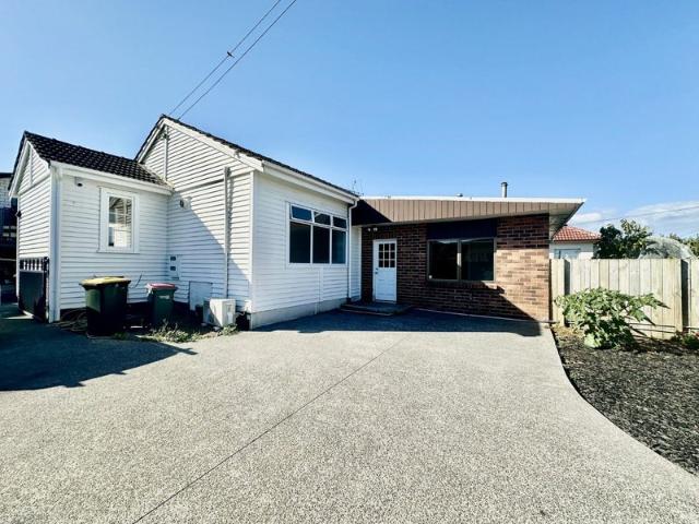 papatoetoe, 3 bedrooms
