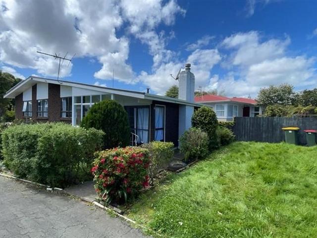 papatoetoe, 3 bedrooms
