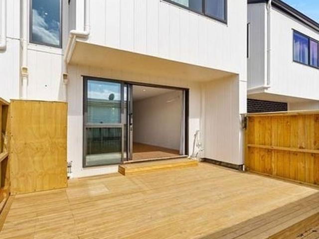 papatoetoe, 3 bedrooms