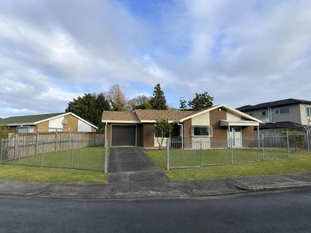Papatoetoe, 3 bedrooms