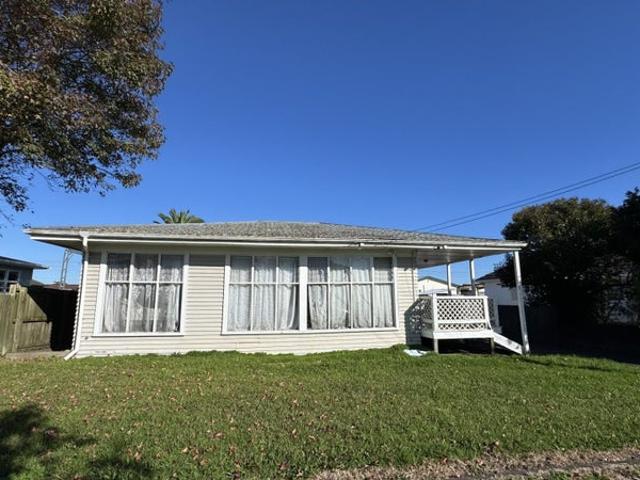 papatoetoe, 4 bedrooms