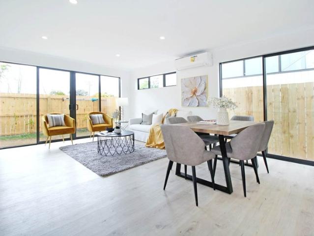 papatoetoe, 4 bedrooms