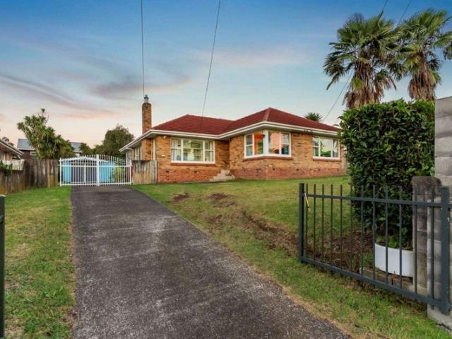 Papatoetoe, 4 bedrooms