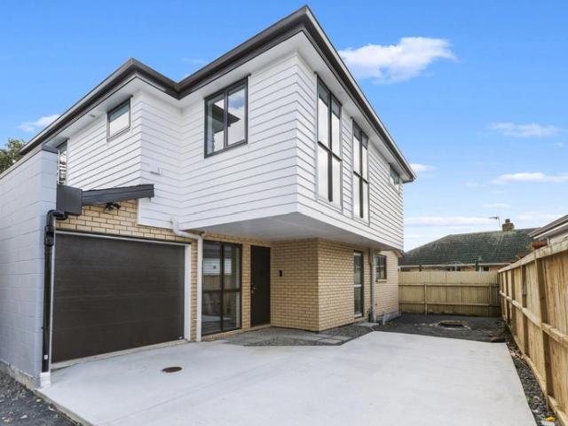 papatoetoe, 5 bedrooms